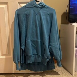 AMERICAN EAGLE SWEATER!